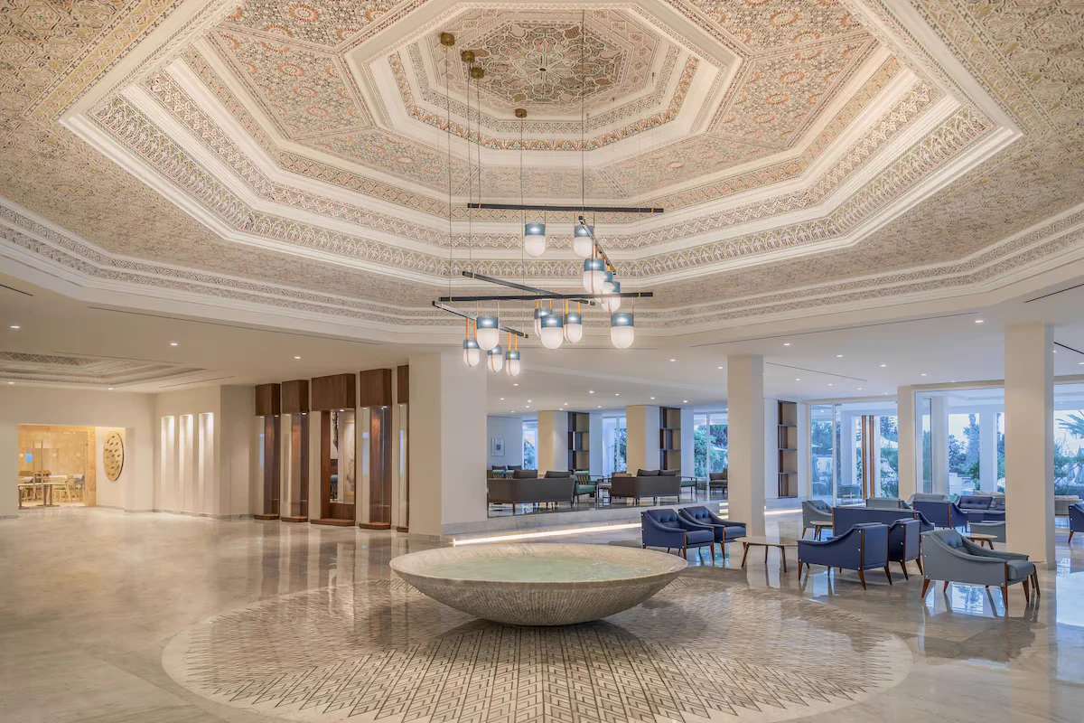 Hall et décoration intérieure du Royal Azur Thalasso à Hammamet