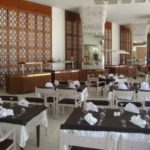 Hotel Corniche Palace