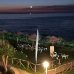 Le rocher en nocturne