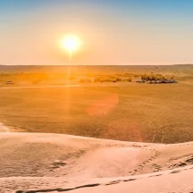 Coucher de soleil sur le desert pres de Tozeur